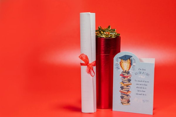 Améliorer son style rédactionnel grâce aux subordonnées relatives